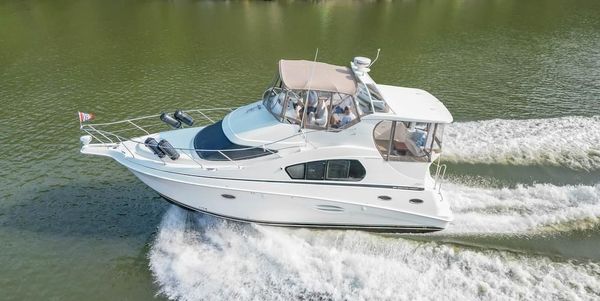 Silverton 35 Motor Yacht image