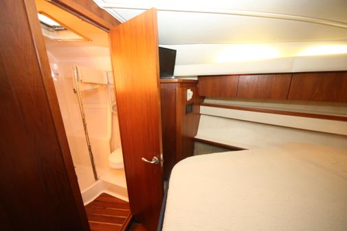 Tiara Yachts 4000 Express image