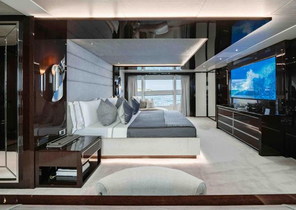 Sunseeker 131 Yacht image