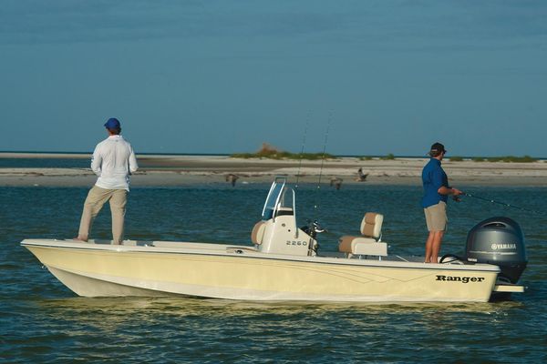 Ranger 2260 Bay Ranger - main image