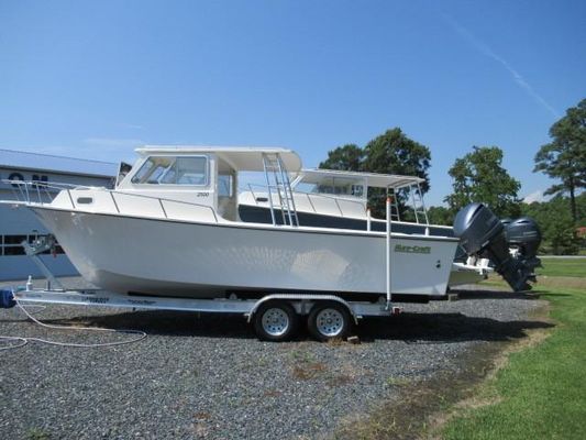May-Craft 25 CABIN XL - main image