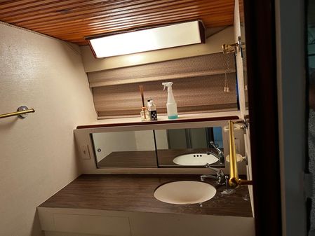 Bertram Double cabin image