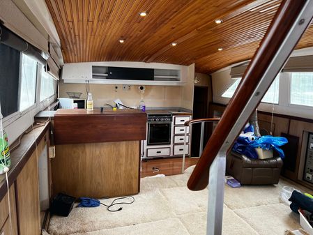Bertram Double cabin image