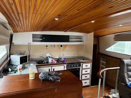 Bertram Double cabin image
