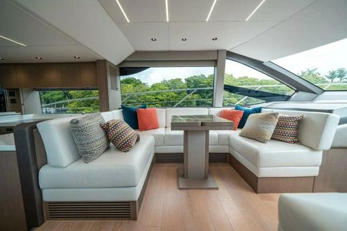 Sunseeker Manhattan 52 image