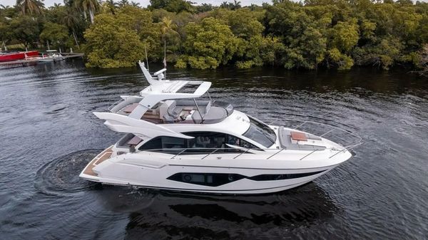 Sunseeker Manhattan 52 