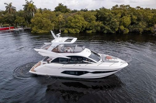 Sunseeker Manhattan 52 image