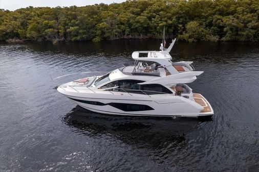 Sunseeker Manhattan 52 image