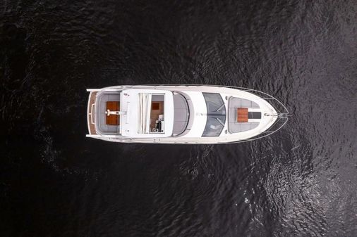 Sunseeker Manhattan 52 image