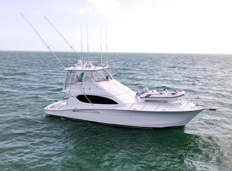 Hatteras 54 Convertible image