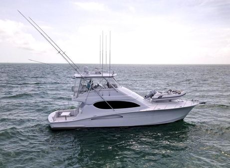 Hatteras 54 Convertible image