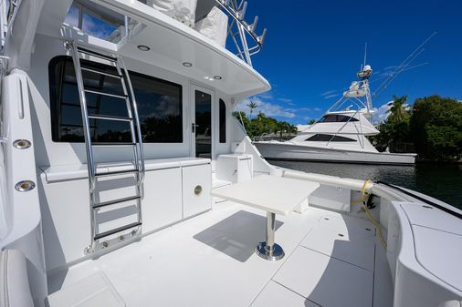 Hatteras 54 Convertible image