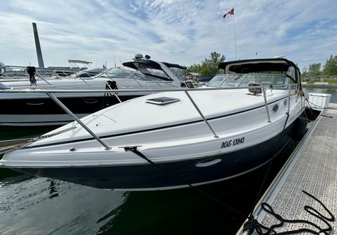 Rinker 342 Fiesta Vee image