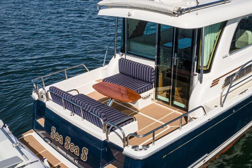 Sabre 38' Salon Express image