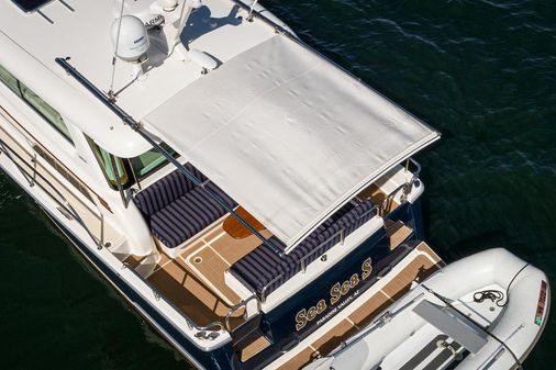Sabre 38' Salon Express image