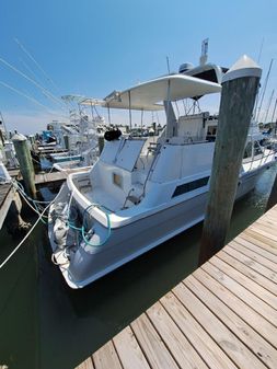 Hatteras COCK-PIT image