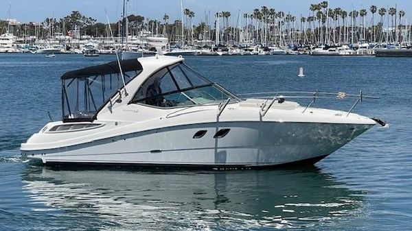 Sea Ray 330 Sundancer 