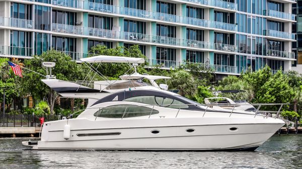 Azimut 42 Flybridge