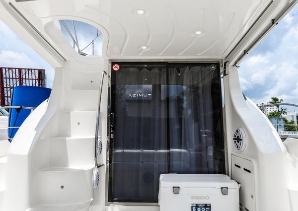 Azimut 42 Flybridge image