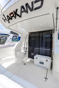 Azimut 42 Flybridge image