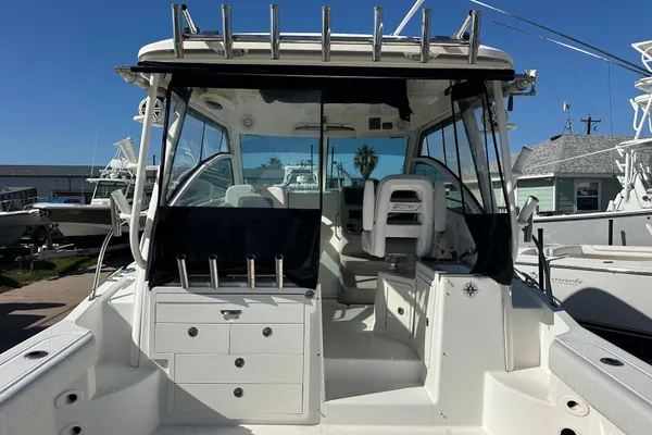 Boston Whaler 315 Conquest image