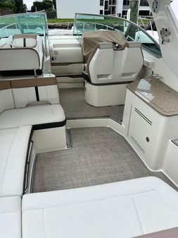 Sea Ray 350 Sundancer image