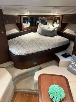 Sea Ray 350 Sundancer image