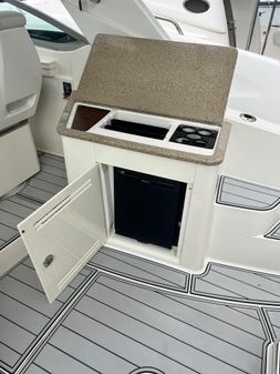 Sea Ray 350 Sundancer image