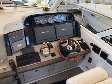 Sea Ray 48 Sundancer image