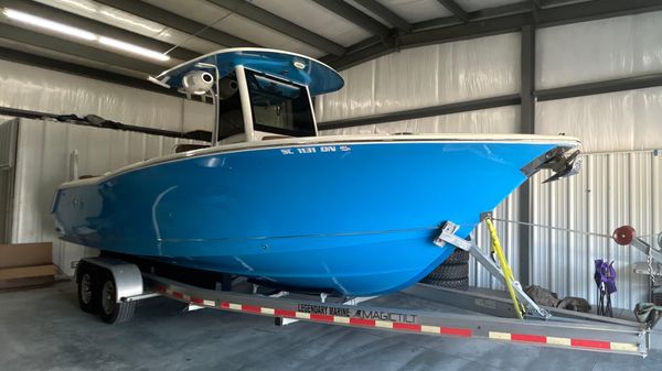 Sea Hunt Ultra 275 SE 