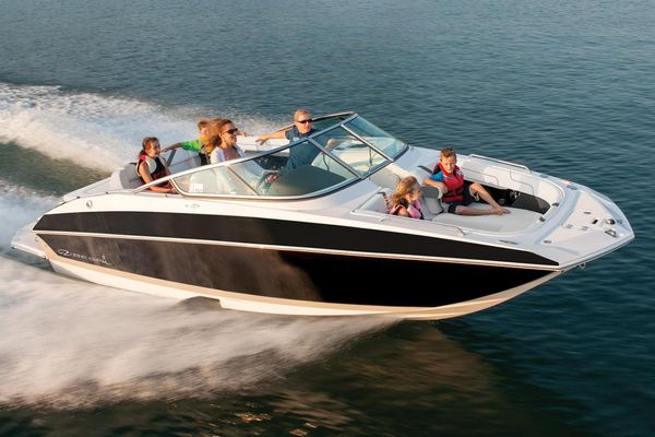 Regal 24 FasDeck - main image