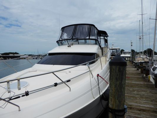 Silverton 410 Sport Bridge - main image