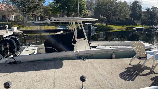 Boston Whaler 270 Dauntless
