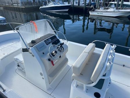 Boston Whaler 210 Montauk image