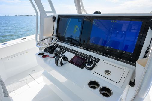 Freeman Center Console image