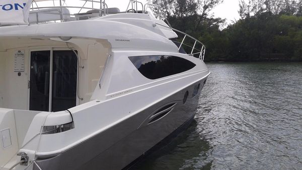 Silverton Flybridge
