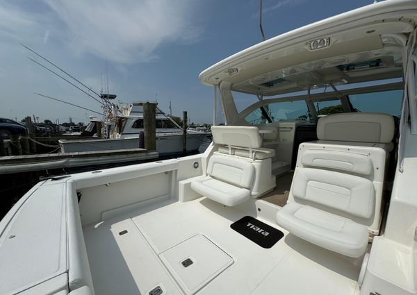 Tiara Yachts 3600 Open image