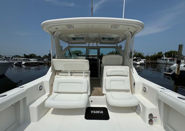 Tiara Yachts 3600 Open image