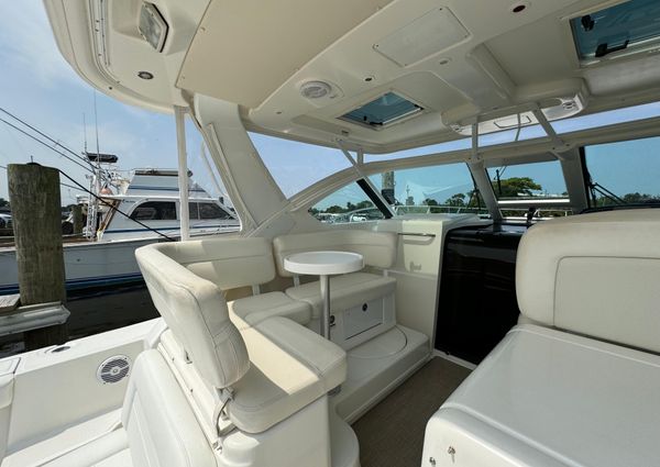 Tiara Yachts 3600 Open image