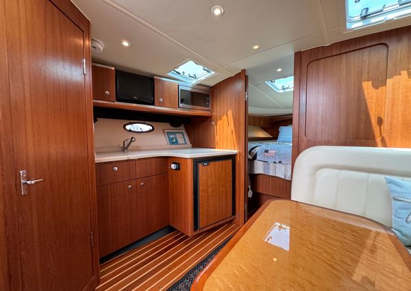 Tiara Yachts 3600 Open image