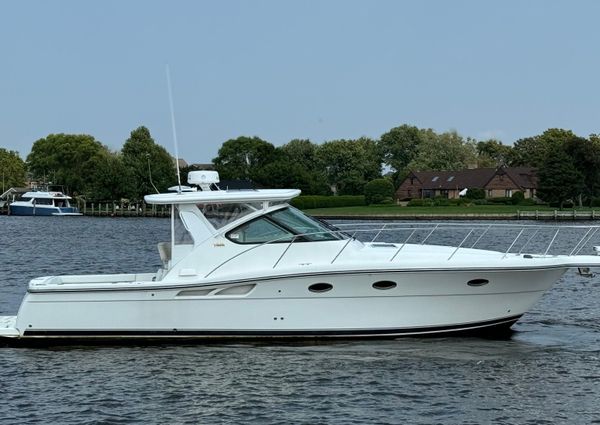 Tiara Yachts 3600 Open image