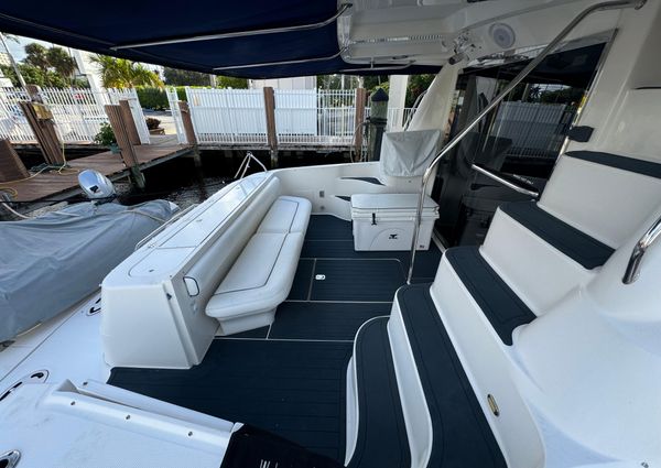 Sea Ray 58 Sedan Bridge image