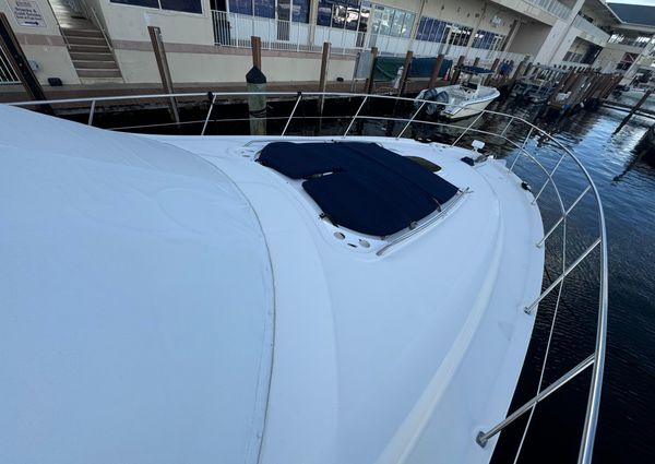 Sea Ray 58 Sedan Bridge image