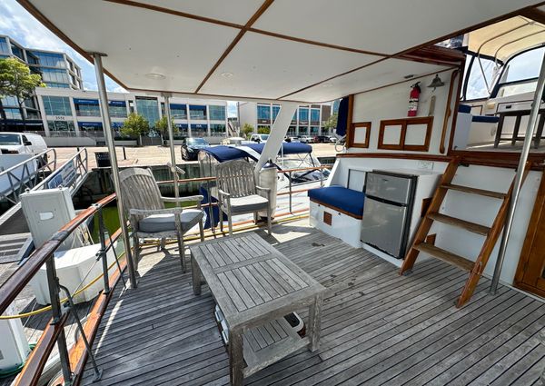 Island Gypsy Flush Aft Deck Trawler-Motor Yacht image