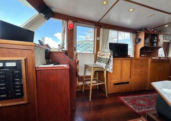 Island Gypsy Flush Aft Deck Trawler-Motor Yacht image