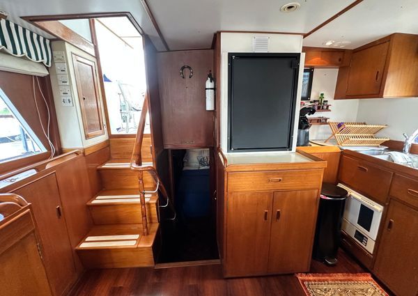 Island Gypsy Flush Aft Deck Trawler-Motor Yacht image