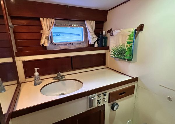 Island Gypsy Flush Aft Deck Trawler-Motor Yacht image