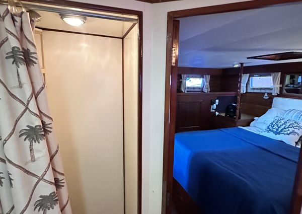 Island Gypsy Flush Aft Deck Trawler-Motor Yacht image