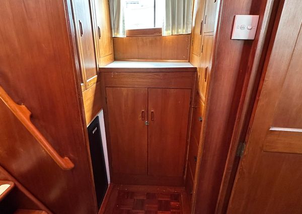 Island Gypsy Flush Aft Deck Trawler-Motor Yacht image