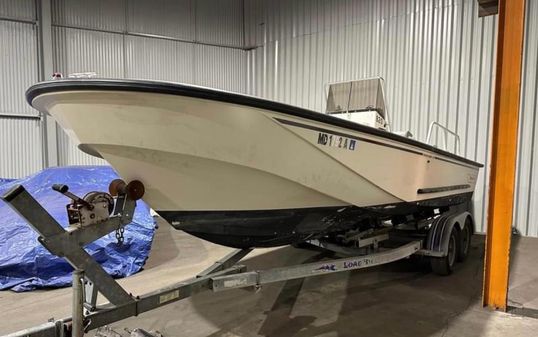 Boston Whaler Outrage Cuddy 22 image